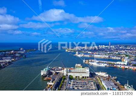 Toki Messe: View towards the Sado Kisen ferry pier from the Befco Bakauke Observation Deck Toki Messe: View towards the Sado Kisen ferry pier from the Befco Bakauke Observation Deck 118157300