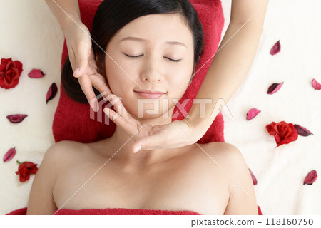 Facial Beauty Image 118160750