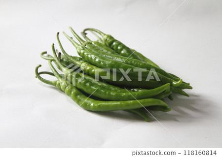 新鮮的青辣椒 新鮮的青辣椒 118160814
