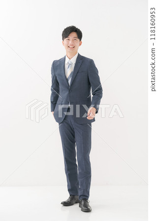 Standing man in suit 118160953