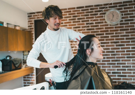 洗髮精 理髮師 美髮師 118161140