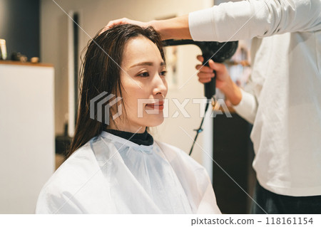 dryer, hair dryer, female 118161154