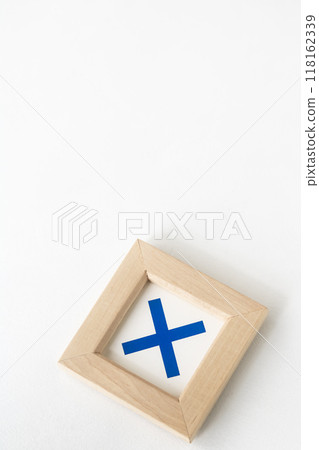 框架符號十字 118162339