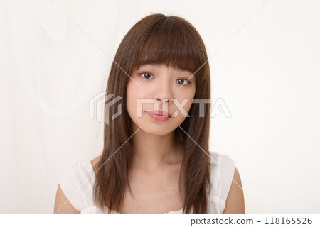 女性肖像 女性肖像 118165526