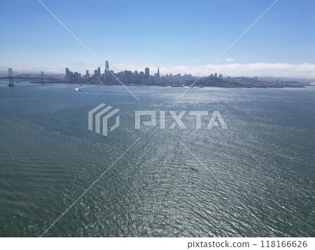 用無人機鳥瞰舊金山 用無人機鳥瞰舊金山 118166626