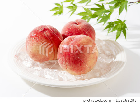 peach peach 118168293