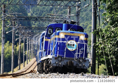 初秋時節，推拉列車開往南會津...DL Taiki ``南會津'' 118168605