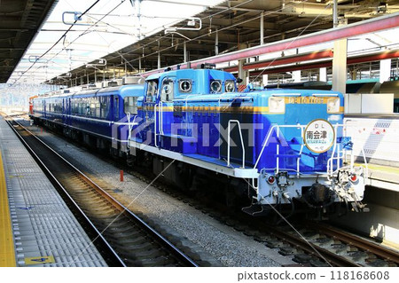 初秋時節，推拉列車開往南會津...DL Taiki ``南會津'' 118168608