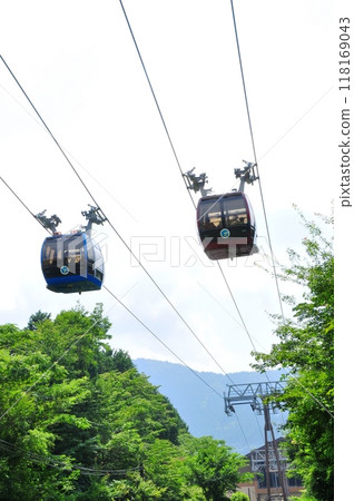 箱根町桃源台站附近的箱根纜車和箱根山脈 箱根町桃源台站附近的箱根纜車和箱根山脈 118169043