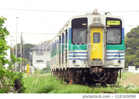 Old diesel cars (Kiha 38 + Kiha 30) that ran on the Kururi Line Old diesel cars (Kiha 38 + Kiha 30) that ran on the Kururi Line 118169098
