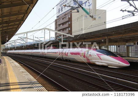 山陽新幹線 500 系列(Hello Kitty 新幹線) 山陽新幹線 500 系列(Hello Kitty 新幹線) 118173396