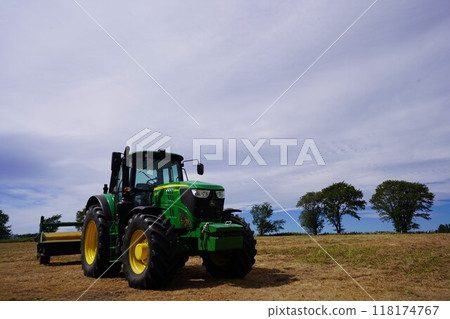 Majestic scenery and tractors in Hokkaido 118174767
