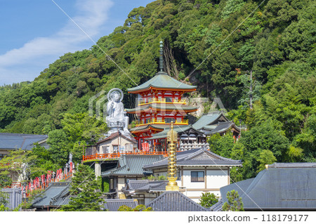 從奈良朝砂寺大殿眺望 從奈良朝砂寺大殿眺望 118179177