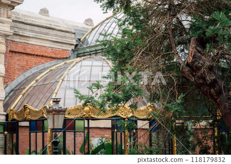 greenhouse in the garden of Yildiz Palace in Istanbul 118179832