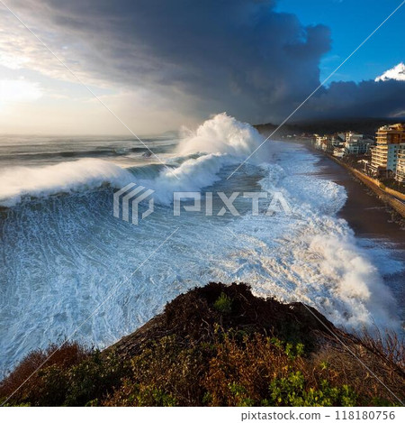 Image of a giant tsunami 118180756
