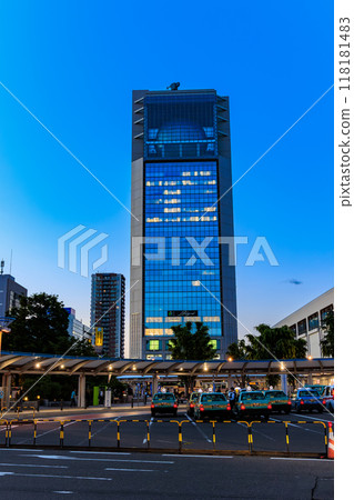 福島縣郡山市郡山站西口大眼(夜景) 福島縣郡山市郡山站西口大眼(夜景) 118181483