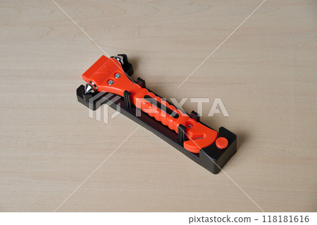 Emergency escape hammer 118181616