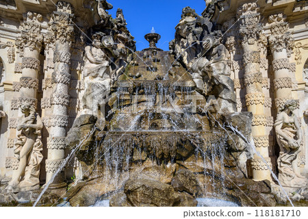 Decorative Baroque fountain Nymphs Bath (Nymphenbad) in the Zwinger palace complex with gardens in Dresden, Germany Decorative Baroque fountain Nymphs Bath (Nymphenbad) in the Zwinger palace complex with gardens in Dresden, Germany 118181710