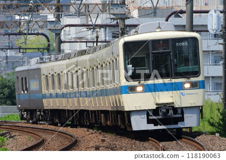 小田急線檢查 8065F + Kuya 31 TECHNO-INSPECTOR 118190063