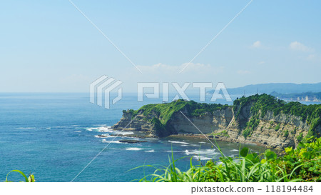 [Katsuura City, Chiba Prefecture] Cape Hachiman and Cape Hachiman Park seen from the Katsuura Lighthouse area 118194484