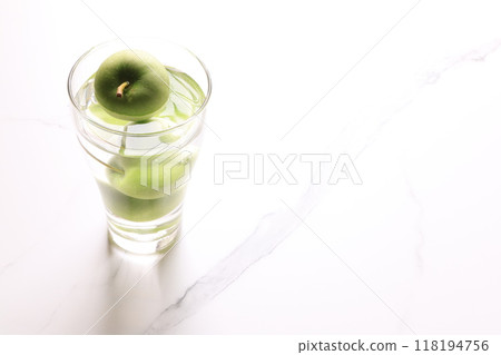 蘋果用於裝飾目的 118194756