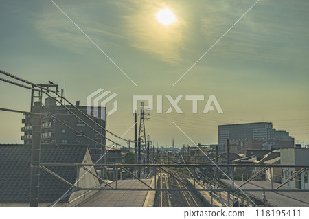 Minami-Furuya Station: Summer sunset view 118195411