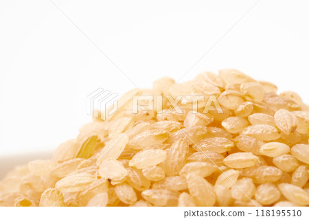 Germinated brown rice close-up Germinated brown rice close-up 118195510