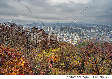 Seoul South Korea city skyline view from Namsan Mountain in autumn 118196672