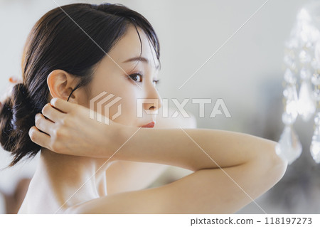 Young woman, beauty image　 118197273