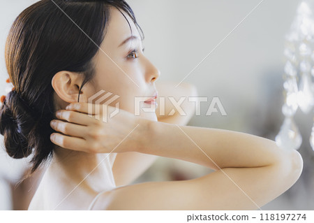 Young woman, beauty image　 118197274