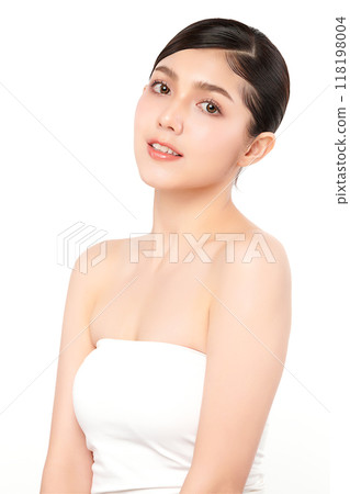 Beautiful young asian woman with clean fresh skin on white background, Face care, Facial treatment, Cosmetology, beauty and spa, Asian women portrait. Beautiful young asian woman with clean fresh skin on white background, Face care, Facial treatment, Cosmetology, beauty and spa, Asian women portrait. 118198004