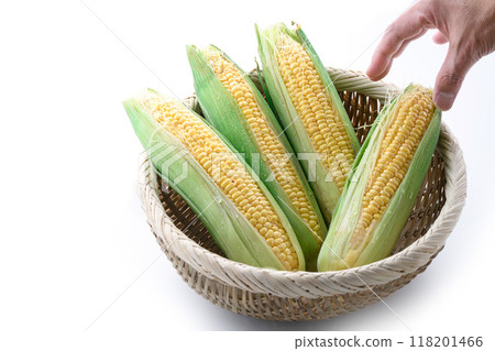 新鮮的玉米 118201466
