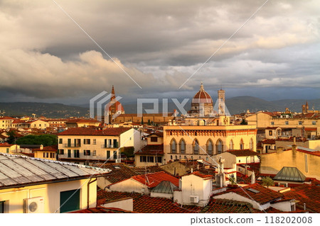 南歐義大利共和國佛羅倫斯歷史中心的景觀，世界遺產，包括大教堂的圓頂 118202008