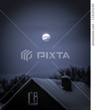 The moon over the village 118203294