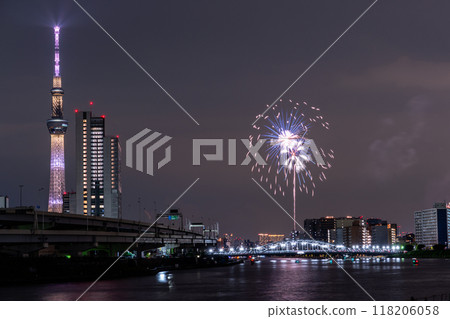 [東京]觀賞隅田川煙火大會和天空樹 118206058