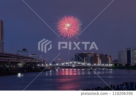 Tokyo: Sumida River Fireworks Festival, overlooking Shirahige Bridge Tokyo: Sumida River Fireworks Festival, overlooking Shirahige Bridge 118206398