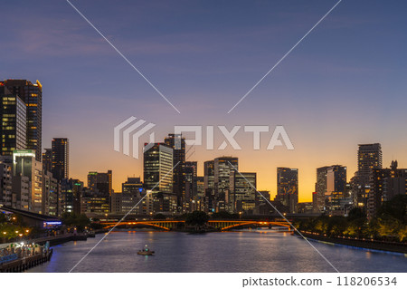 Beautiful scenery of Nakanoshima seen from Tenmabashi Bridge 118206534