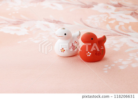 2025 年蛇年新年賀卡 118206631