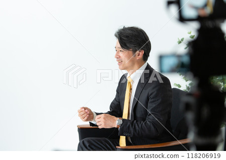 Business interview recording 118206919