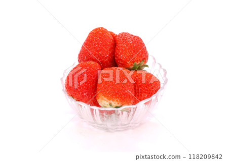 Large strawberry, Benikaori, Shizuoka Prefecture, glass container 118209842
