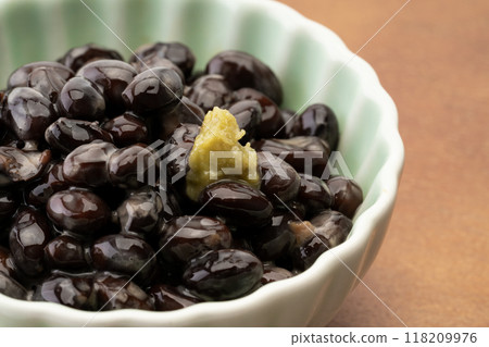 Close-up of black soybeans natto Close-up of black soybeans natto 118209976