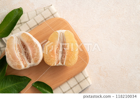 柚子 中秋節 文旦 背景 pomelo Moon Festival ユズ ゆず ぶんたん 十五夜 柚子 中秋節 文旦 背景 pomelo Moon Festival ユズ ゆず ぶんたん 十五夜 118210034