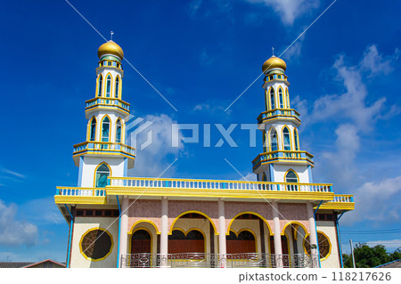 Muslim mosque in blue sky 118217626