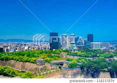 Osaka Castle cityscape 118217874