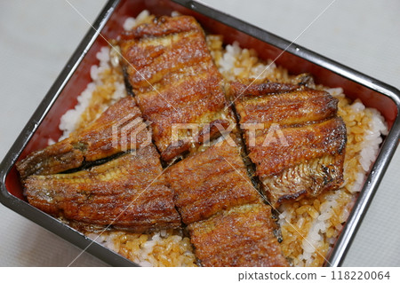 Unagijuu (eel rice bowl) 118220064