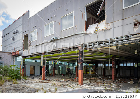 Abandoned pachinko parlour. Kaga City, Japan 118222637