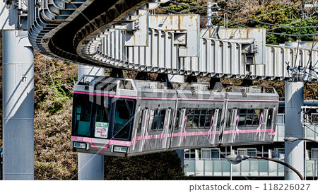 Shonan Monorail of gliding sky Shonan Monorail of gliding sky 118226027