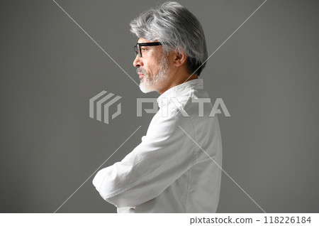 穿廚師外套的男人 穿廚師外套的男人 118226184