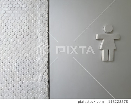 可愛的廁所標誌 118228278