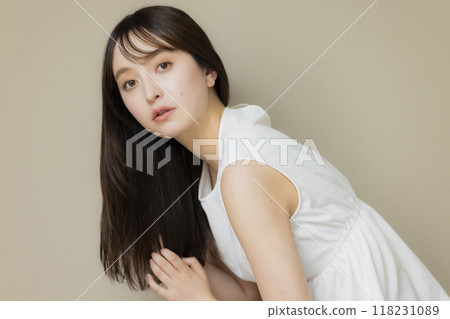 Straight hair ladies Straight hair ladies 118231089